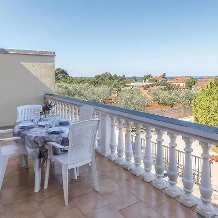 Apartamento Two-bedroom In Peroj